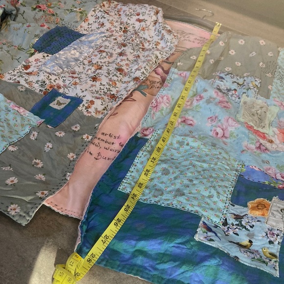 Patchwork quilted reversible jacket - Picture 11 of 17